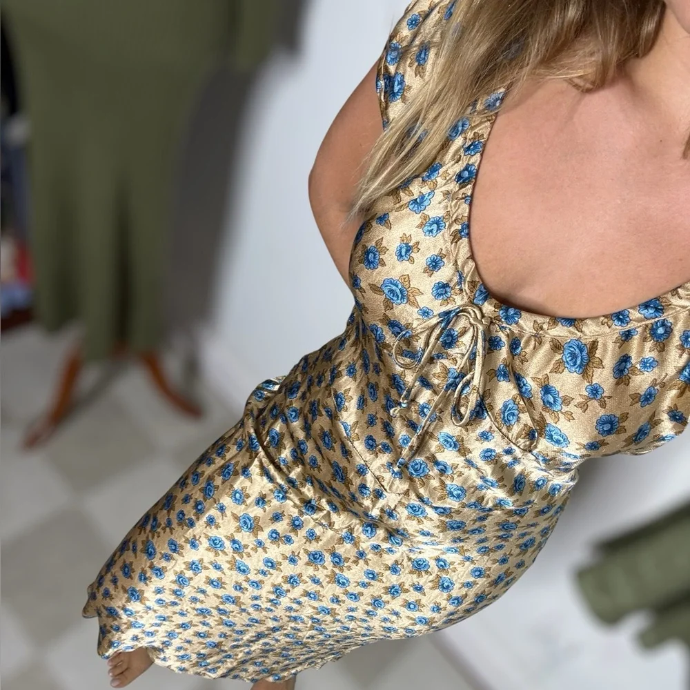 SOLD Vintage Betsey Johnson Satin Rose Print Milkmaid Midi Dress - Picture 4 of 12